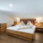 Ferienbauernhof Elmaugut Farm stay Muhlbach Am Hochkonig