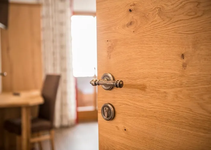 Ferienbauernhof Elmaugut Farm stay Muhlbach Am Hochkonig