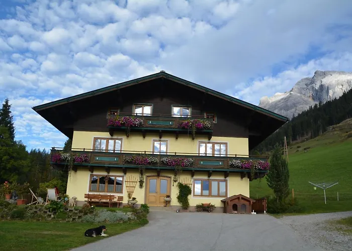 Ferienbauernhof Elmaugut Farm stay Muhlbach Am Hochkonig
